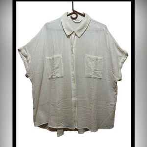 CANDACE CAMERON BURE SHORT SLEEVE BUTTON DOWN SHIRT